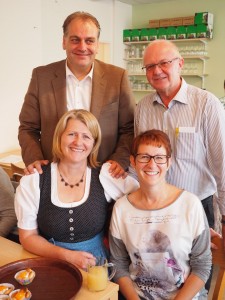 Bgm. Andreas Kollross, GGR Gerhard Stoiber, LAbg. Karin Scheele und GR Sabine Büchsenmeister