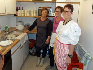 Küchencrew GR Erika Ponleitner, Gabriele Wöhrer und GR Sabine Büchsenmeister 